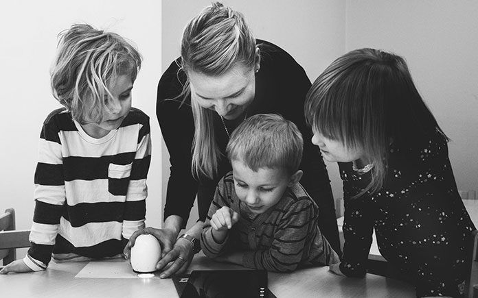 Dlaczego warto zapisać dziecko do przedszkola Montessori Poznań