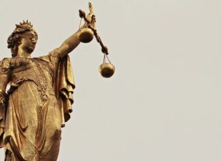 Jak zapobiegać osadzaniu się kamienia nazębnego?